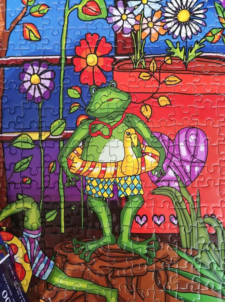 Frogs' Summer Camp 1000-Piece Puzzle